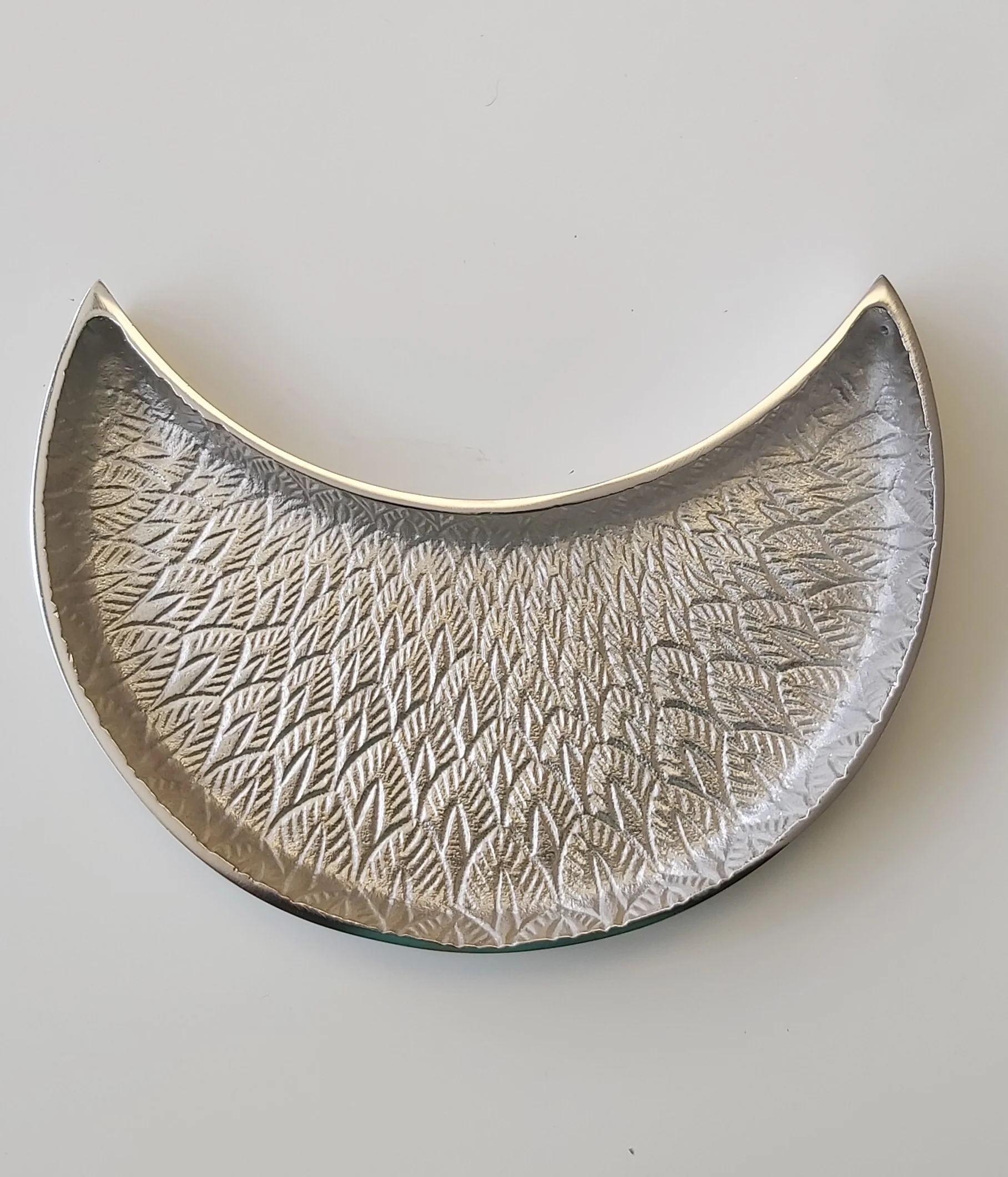 Textured Moonlight Platter - Image 4